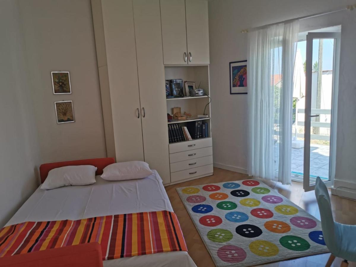 Roses Apartment Brac Сутіван Екстер'єр фото